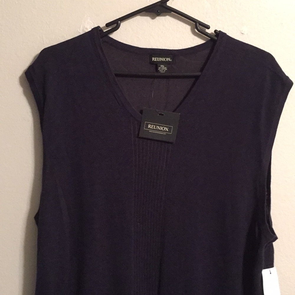Reunion sleeveless Sweater NWT size xxl